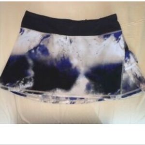 Lululemon Run Pace Setter Blue Black Ombre Skirt